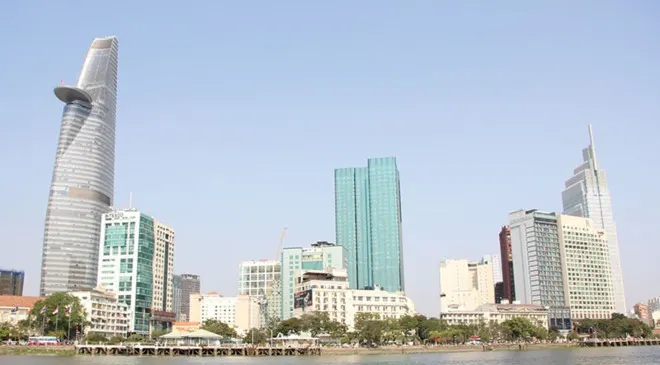 Thị trường đất nền, căn hộ TPHCM đang diễn biến ra sao?