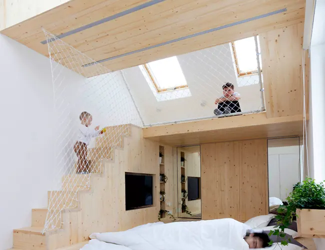 Nhà hơn 20 m2 vẫn thoải mái cho 5 người ở nhờ thiết kế thông minh