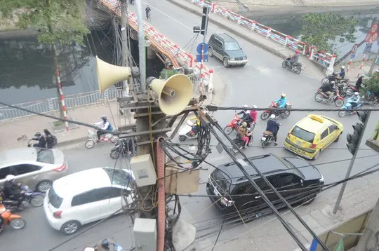 Hà Nội lại lấy ý kiến người dân về “sứ mệnh” loa phường