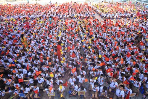Lễ khai giảng năm học 2018 của trường tiểu học Chu Văn An, quận Hoàng Mai, Hà Nội. Ảnh: Gia Chính.