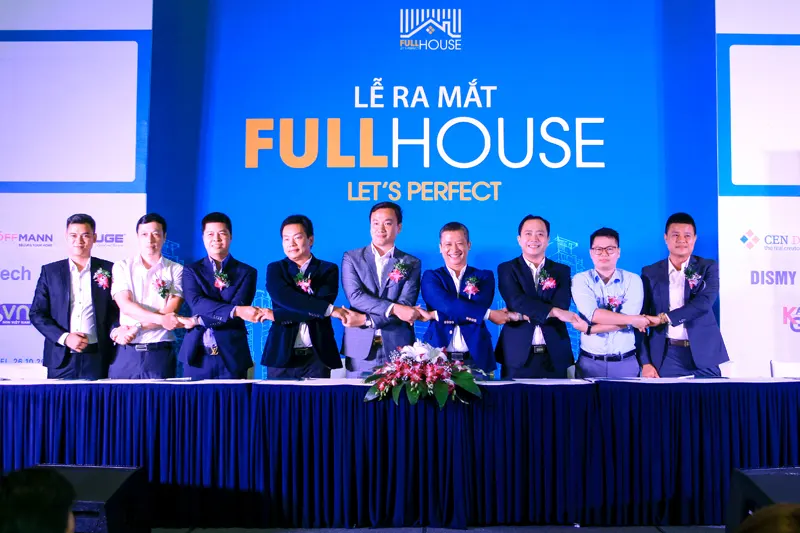 Các thành viên chiến lược của Fullhouse ra mắt khách hàng