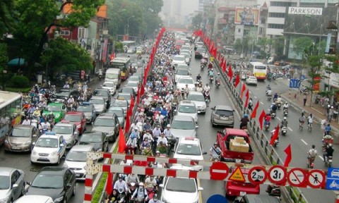 Hà Nội sẽ lập đề án thu phí phương tiện vào nội đô