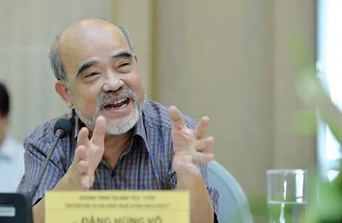 GS Đặng Hùng Võ