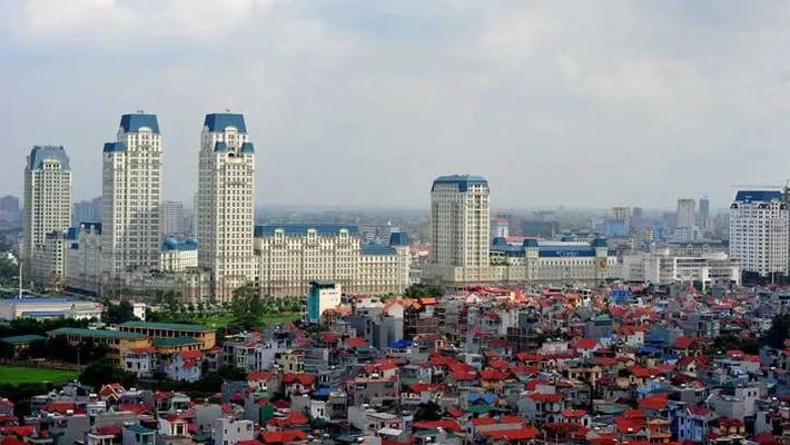 Bất động sản bề bộn khó khăn