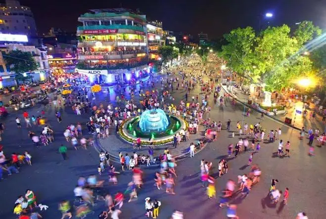 Đặt nhà ga C9 sát Hồ Gươm, quá tải hay không?