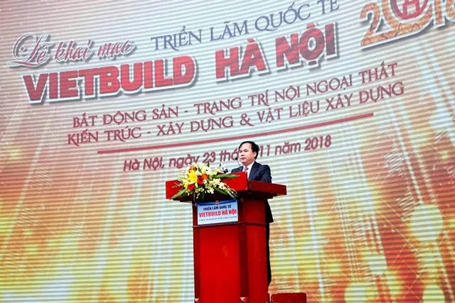Thứ trưởng Nguyễn Văn Sinh phát biểu tại Triển lãm