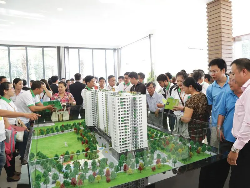 Kinh doanh địa ốc xoay vốn thời tín dụng bị thắt nguồn
