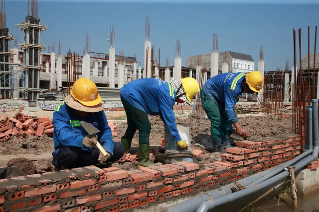 Bài toán khan hiếm sản phẩm và giá nhà đất tiếp tục chiều hướng gia tăng trong năm 2019 và các năm tới. Ảnh: Hạ Vy