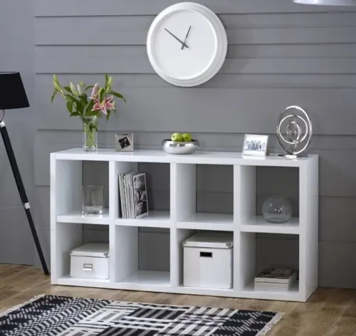 Kệ sách đơn giản có thể kê sát tường