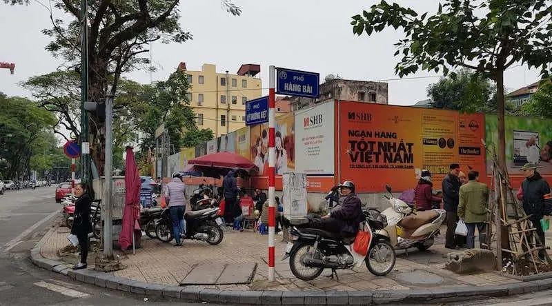 Khu đất “vàng” 31-35 Lý Thường Kiệt vừa được UBND TP Hà Nội đề xuất xây dựng trụ sở văn phòng của Ngân hàng TMCP Sài Gòn - Hà Nội cao 45m, quy mô 14 tầng + 1 tum