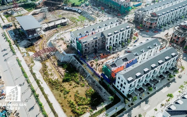 Vì sao lượng bán biệt thự và nhà phố tại TPHCM thấp kỷ lục trong 5 năm gần đây?