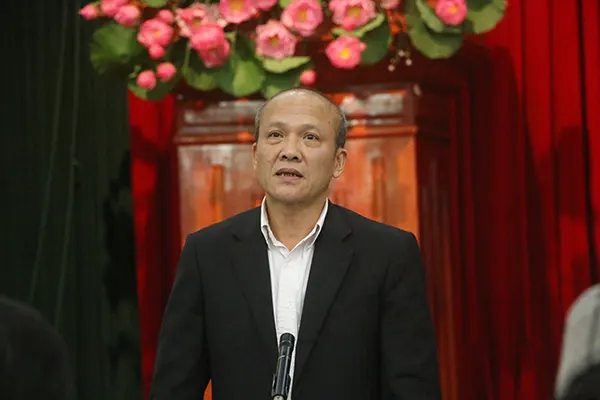 Ông Ngô Mạnh Tuấn phát biểu tại cuộc họp