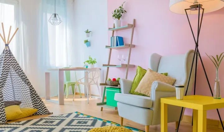 Đa màu sắc: Kết hợp một lúc nhiều màu sắc gồm hồng, vàng, xanh da trời khiến căn nhà thêm sinh động