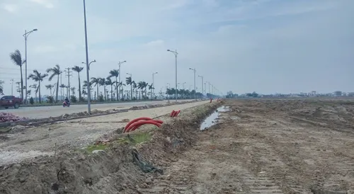 Thị trường bất động sản: Cảnh báo rủi ro đầu tư đất nền tỉnh lẻ
