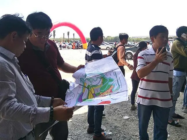 Thời gian gần đây, đất Nhơn Trạch (Đồng Nai) hút giới đầu tư Tp.HCM bởi thông tin cây cầu 5.700 tỉ đồng sắp xây dựng và giá đất còn mềm