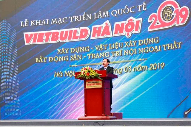 Thứ trưởng Nguyễn Văn Sinh phát biểu chỉ đạo tại Lễ khai mạc