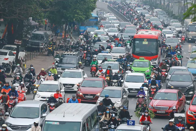 Một số tuyến đường nội đô đã được nhắm đến để áp dụng việc hạn chế xe máy ẢNH NGỌC THẮNG