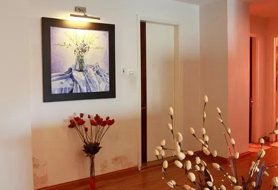 Cách chọn 4 loại đèn trang trí cho phòng khách ấn tượng