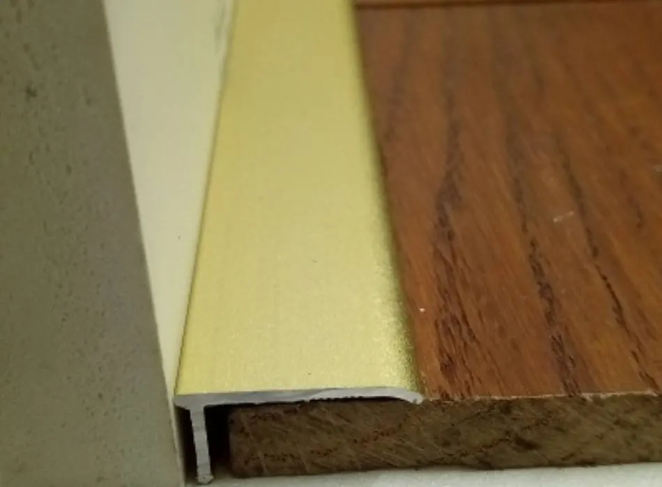 Nẹp trang trí giúp bảo vệ các thiết bị và giúp bảo vệ an toàn và sự bền bỉ của từng vị trí