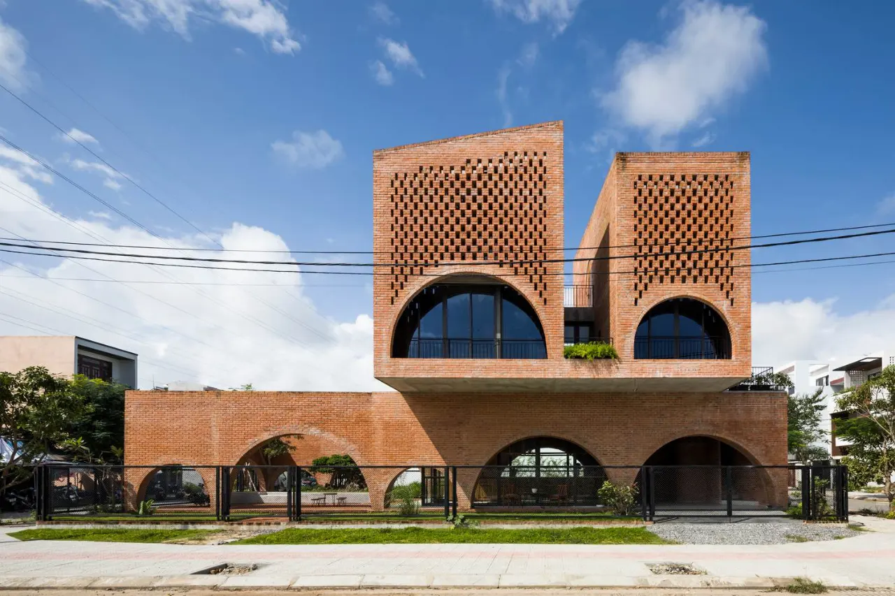 Cuckoo House – Kết nối mọi người bằng cách loại bỏ những bức tường ngăn cách