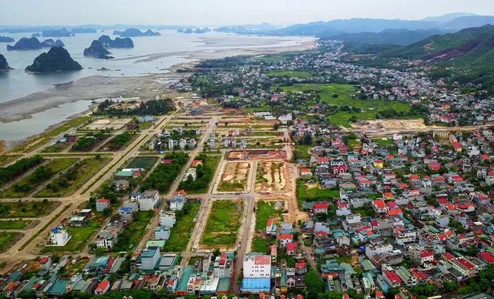 Đất Vân Đồn có thực sự ‘sốt’?