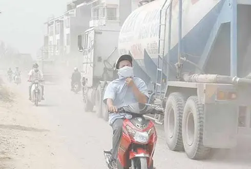 Tăng cường công tác kiểm soát ô nhiễm không khí tại Hà Nội, TP. Hồ Chí Minh
