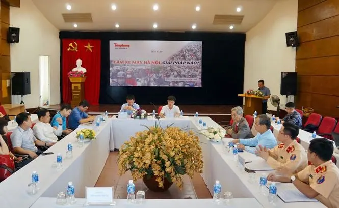 Tọa đàm ‘Hạn chế xe máy tại Hà Nội’ tập trung nhiều vấn đề nóng