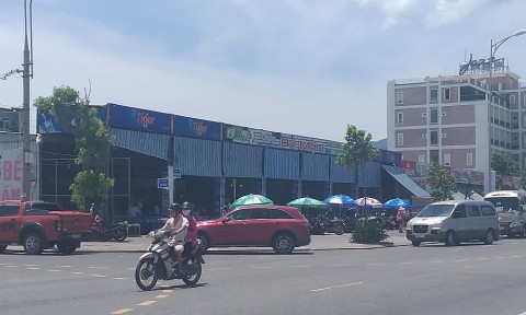 Chỉ đạo bất ngờ của Chủ tịch Đà Nẵng về loạt nhà hàng nổi tiếng ven biển