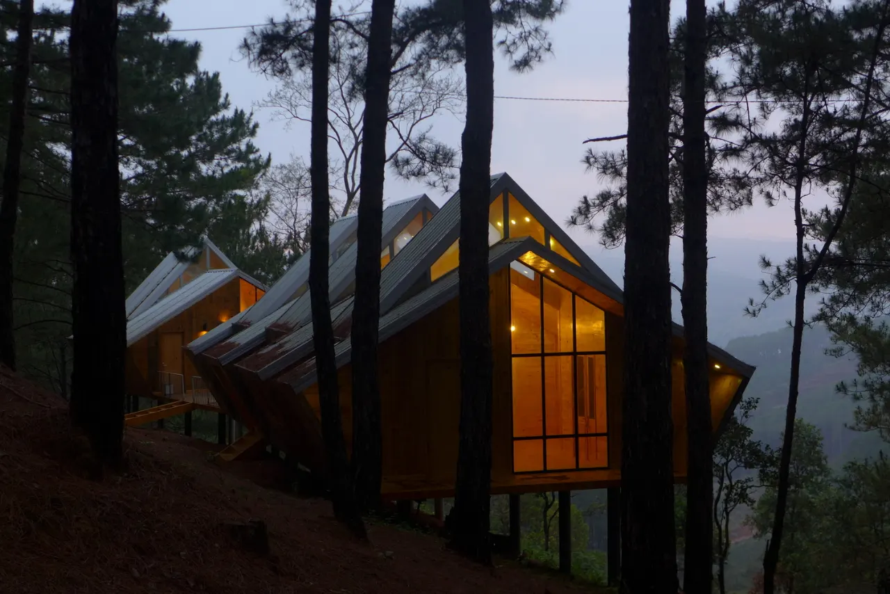 Van-phong-dieu-hanh-ta-nung-homestay-11
