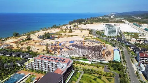 Giá chung cư Hà Nội đồng loạt giảm, TPHCM bật tăng