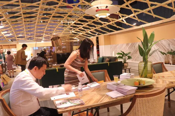 Khi người dùng nhận biết được nhu cầu, phong cách của mình thì doanh nghiệp sẽ có lợi - Ảnh: N.BÌNH