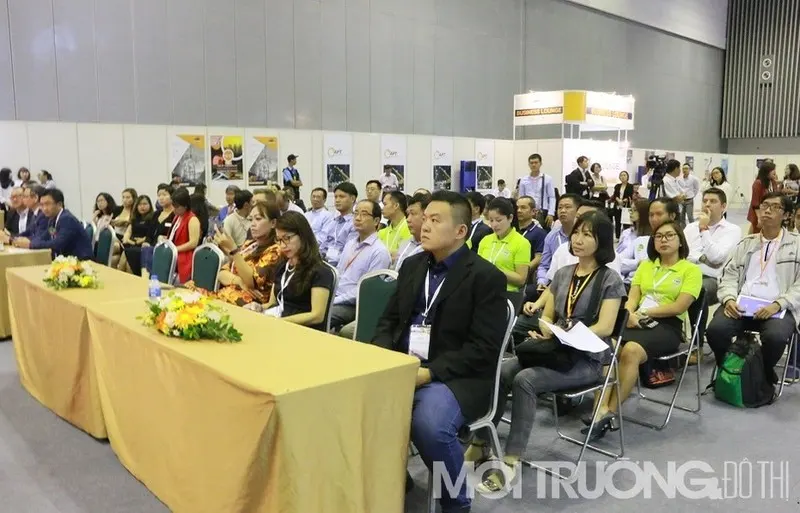 Sự kiện thu hút đông đảo các doanh nghiệp và khách tham quan tham gia