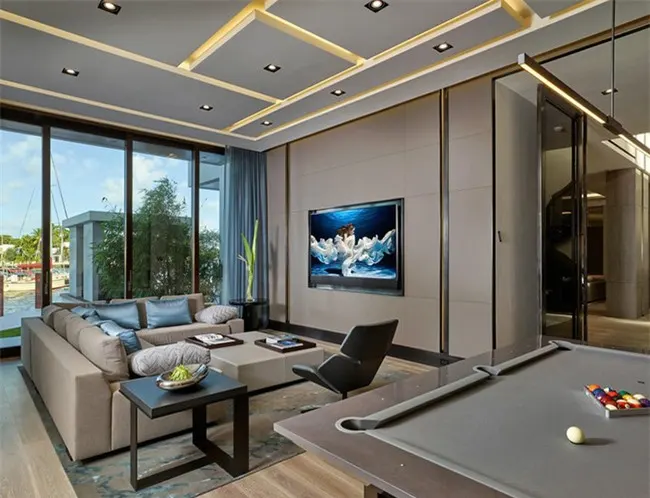 Việc lựa chọn đồ nội thất phòng khách phụ thuộc rất nhiều vào kích thước của căn phòng.