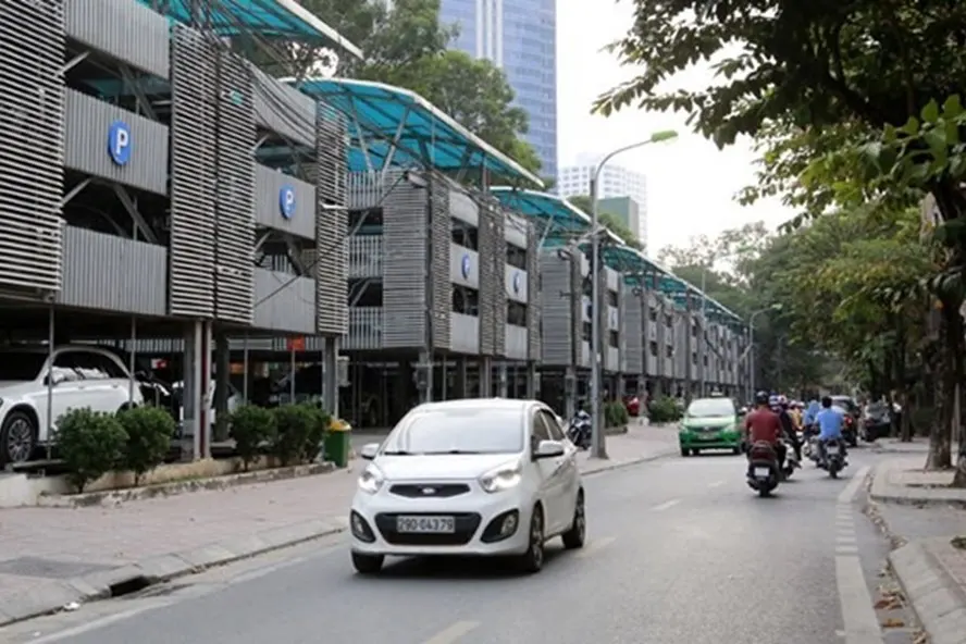 Hà Nội: Hàng chục bãi đỗ xe ngầm, bãi xe thông minh… vẫn nằm trên giấy