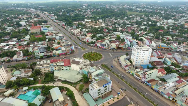 Nhiều doanh nghiệp địa ốc TPHCM đua nhau “đánh bắt xa bờ”