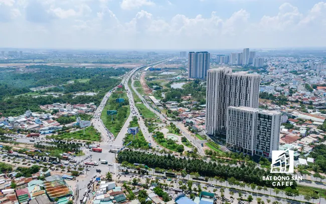 Kiểm soát chặt chẽ tín dụng bất động sản: Khách hàng vay tiền mua nhà làm sao để cân đối bài toán tài chính?