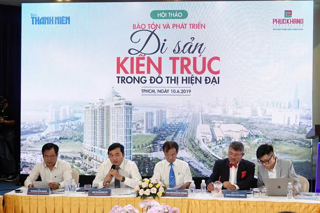 Khai thác di sản để phát triển du lịch