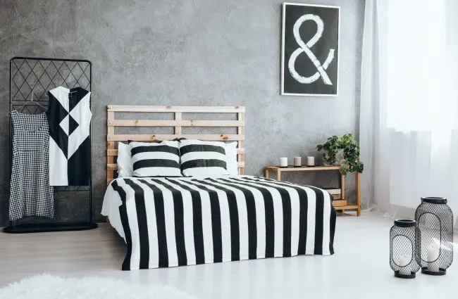 Nếu như trước đây bức tường bê tông được cho là thô, xấu thì ngày nay nó lại được chuộng bởi khả năng chống nước.