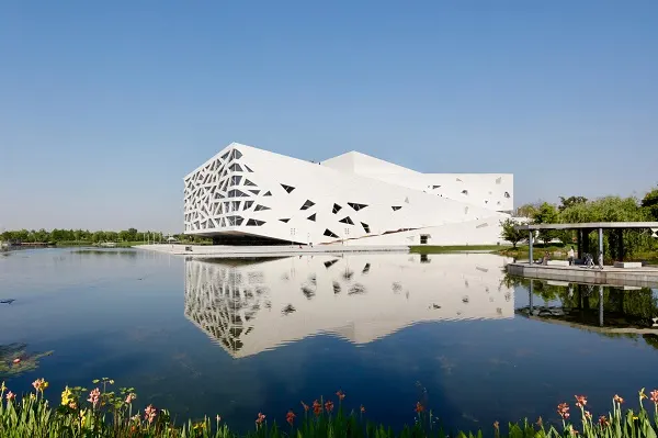 Lung linh nhà hát Opera như tảng băng ở Hàng Châu