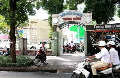 Sân khấu Trống Đồng (quận 1, TP HCM) - nơi sẽ xây dựng bãi đậu xe ngầm Trống Đồng Ảnh: GIA MINH