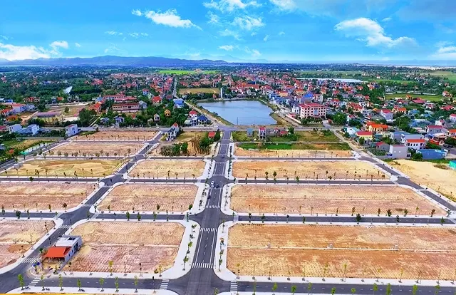 Dự án Golden Lake sẽ chính thức giới thiệu ra thị trường trong tháng 8-2019, đây là dự án duy nhất trên thị trường miền Trung hiện nay do nhà đầu tư thực hiện đã đủ điều kiện chuyển nhượng theo quy định