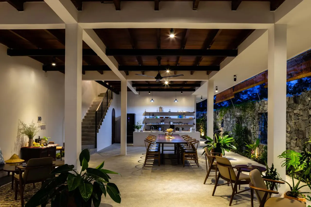 Far-homestay-yen-binh-ben-bo-bien-mien-trung-5