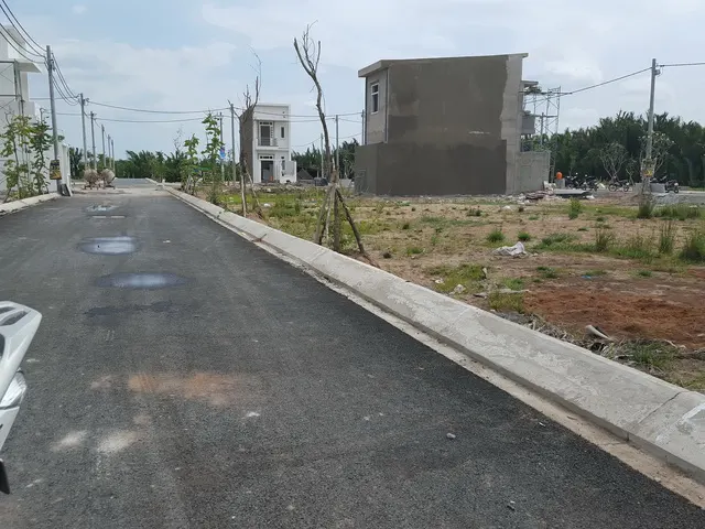 Trong khi đất nền có sổ riêng từng nền vẫn ghi nhận giá tăng đều, mặc dù giao dịch có phần chững hơn so với đợt trước