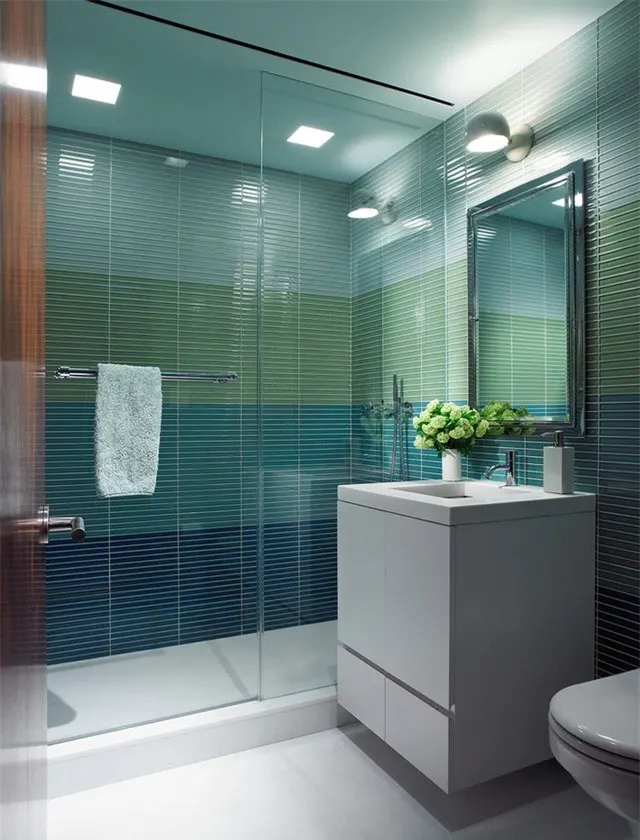 Hy vọng rằng những gợi ý trên đây đã giúp bạn có được lựa chọn tốt nhất khi sử dụng gam màu xanh lam cho căn phòng tắm của gia đình