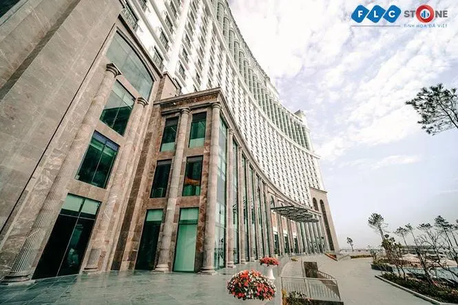 Đá tự nhiên FLC STONE nâng tầm kiến trúc nội và ngoại thất của Khách sạn FLC Grand Hotel Hạ Long