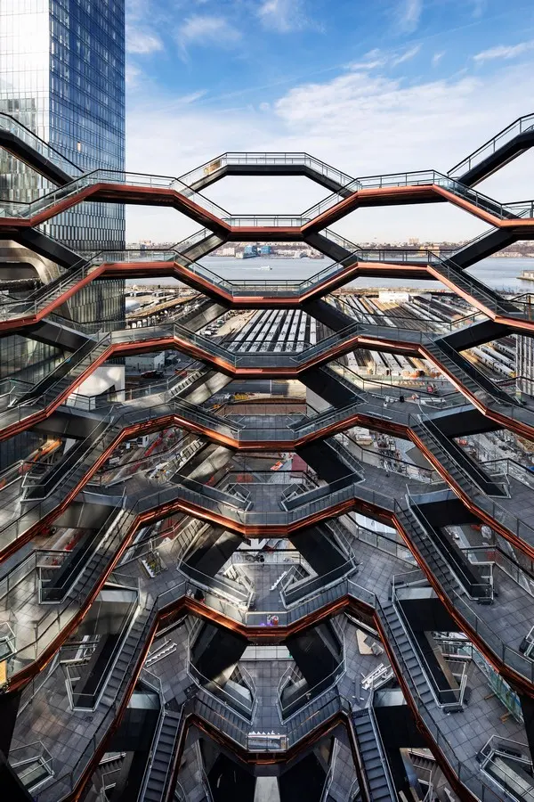 vessel-heatherwick-studio-architecture-hudson-yards-new-york-city-us_dezeen_2364_col_3-4