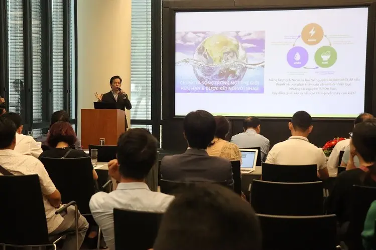 Ngài BT Tee - Tổng Giám đốc Công ty UBM Asia phát biểu tại buổi họp báo