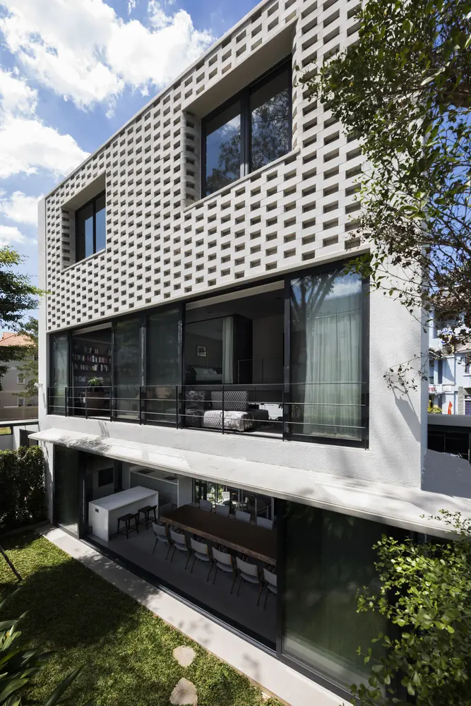 Cascading-House_©-Hiroyuki-Oki-2