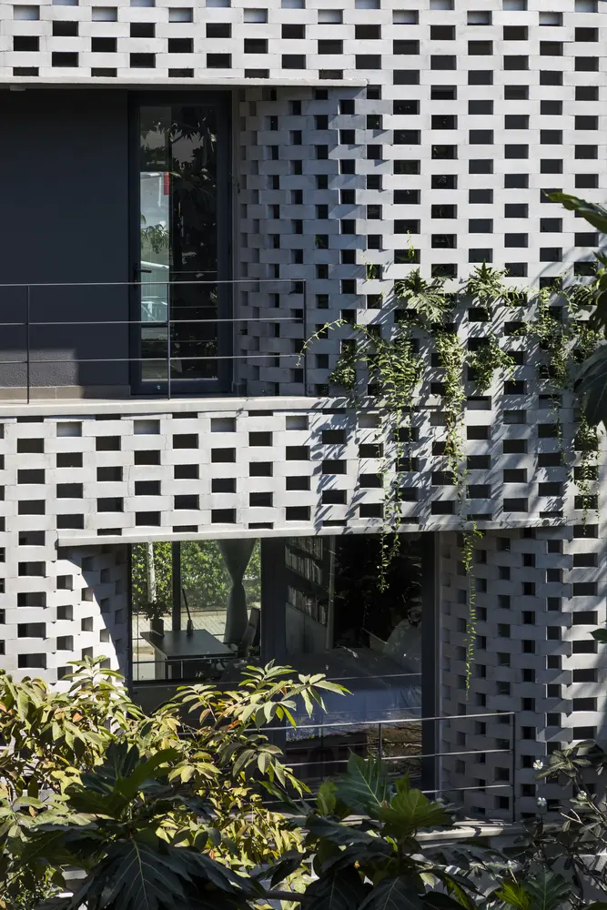 Cascading-House_©-Hiroyuki-Oki-6