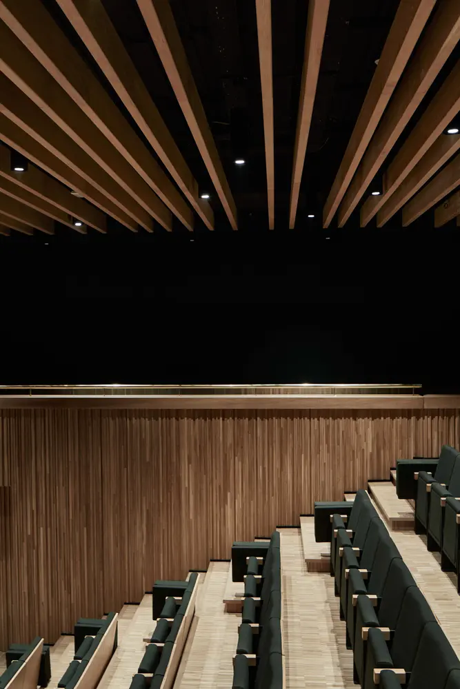 SKO-MSL-FINI-023_Auditorium-1